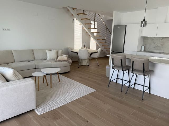 3 sypialnia Willa na sprzedaż w Dénia z basenem - 439 000 € (Ref: 9523036)