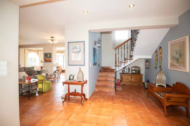 6 chambre Villa/Maison à vendre à El Montgó, Dénia avec piscine garage - 795 000 € (Ref: 9533006)