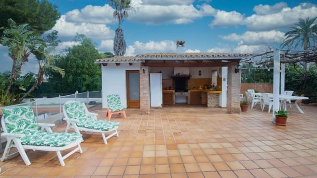 6 chambre Villa/Maison à vendre à El Montgó, Dénia avec piscine garage - 795 000 € (Ref: 9533006)