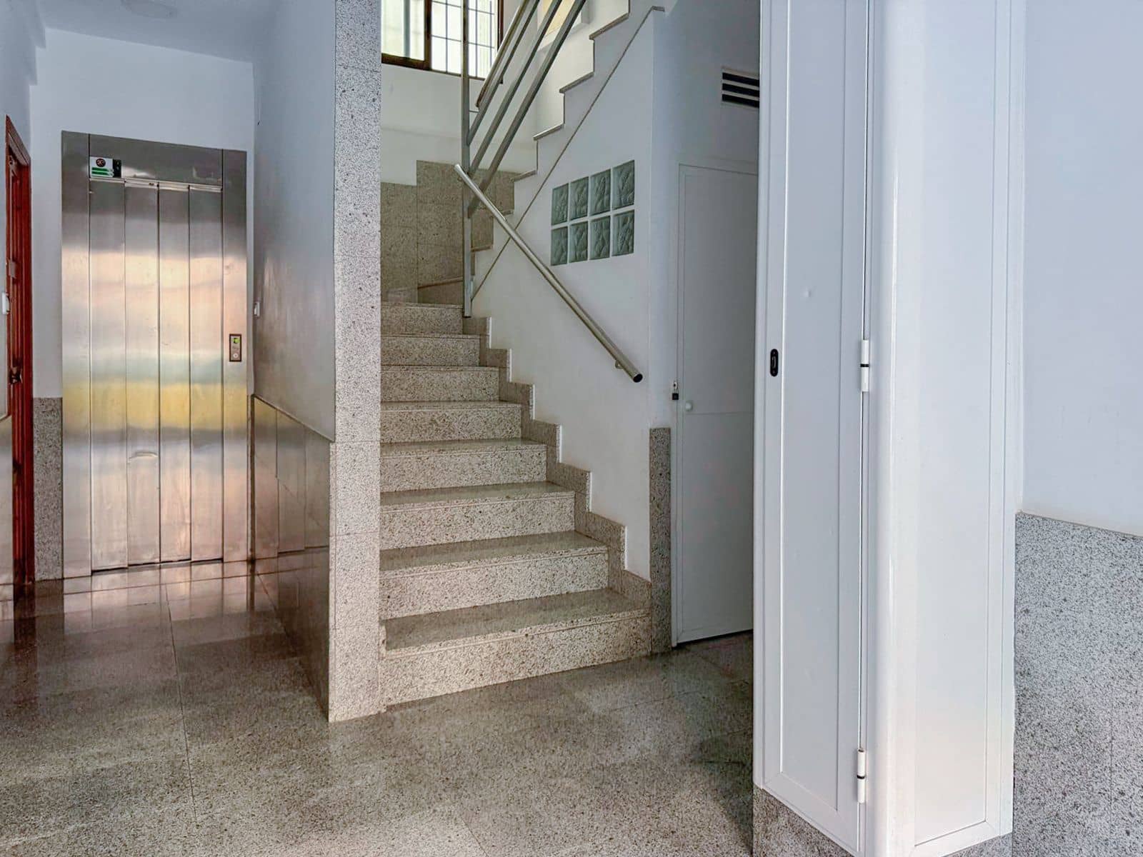 3 Zimmer Apartment zu verkaufen in Denia - 164.000 € (Ref: 9597170)