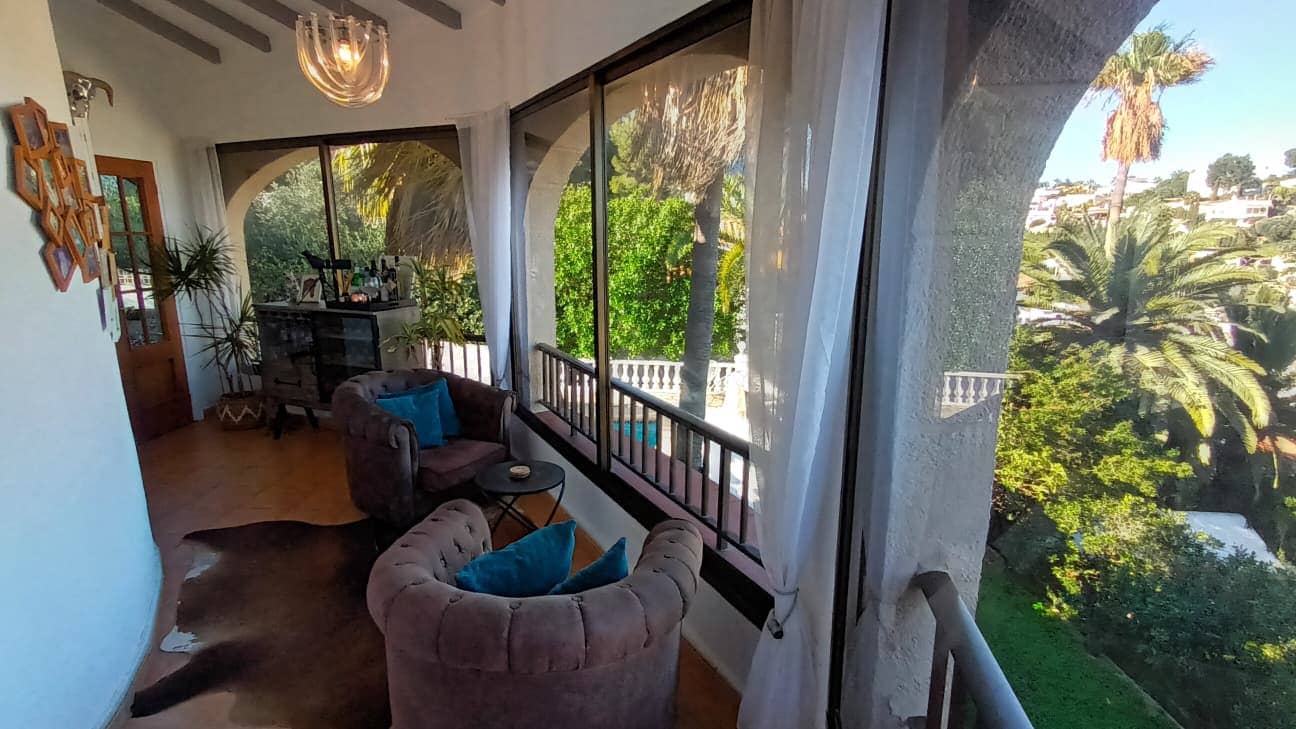 Chalet de 3 habitaciones en Dénia en venta con piscina garaje - 595.000 € (Ref: 9597175)