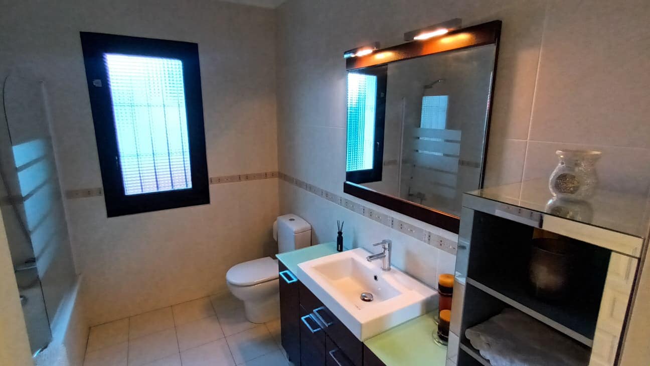 Chalet de 3 habitaciones en Dénia en venta con piscina garaje - 595.000 € (Ref: 9597175)