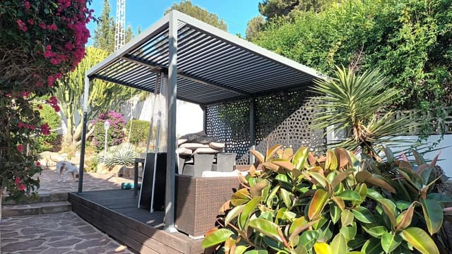 Chalet de 3 habitaciones en El Montgó, Dénia en venta con piscina garaje - 595.000 € (Ref: 9597175)