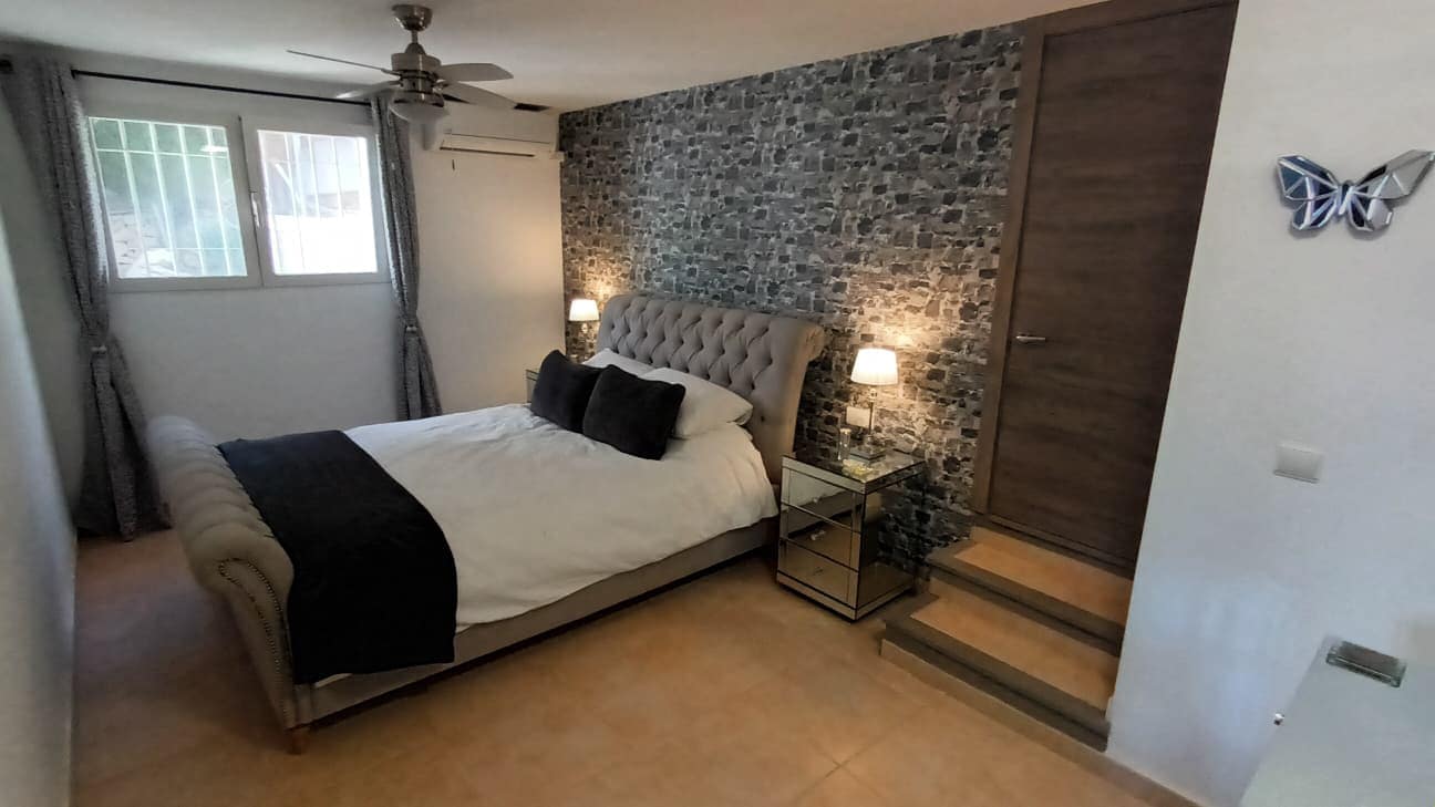 Chalet de 3 habitaciones en Dénia en venta con piscina garaje - 595.000 € (Ref: 9597175)