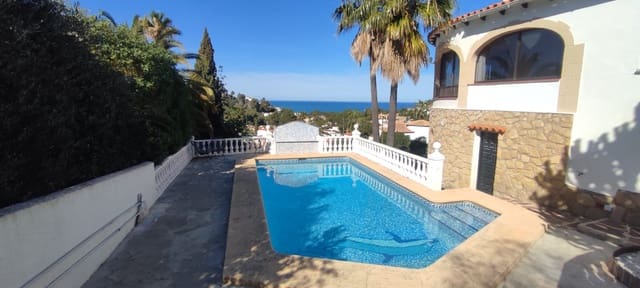 3 sypialnia Willa na sprzedaż w El Montgó, Dénia z basenem - 595 000 € (Ref: 9597175)