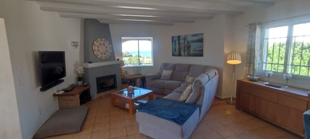 3 sypialnia Willa na sprzedaż w El Montgó, Dénia z basenem - 595 000 € (Ref: 9597175)