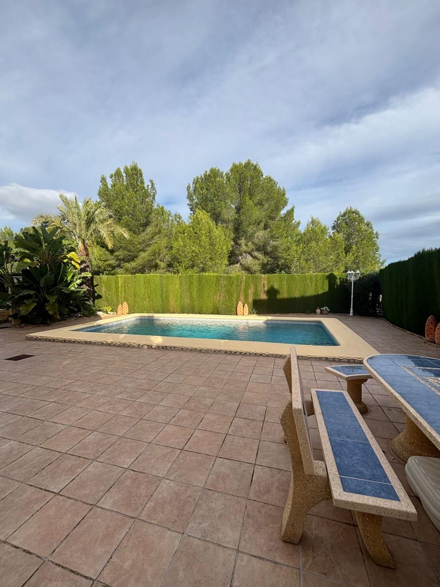 4 sovrum Villa till salu i Pedreguer med pool - 590 000 € (Ref: 9597176)