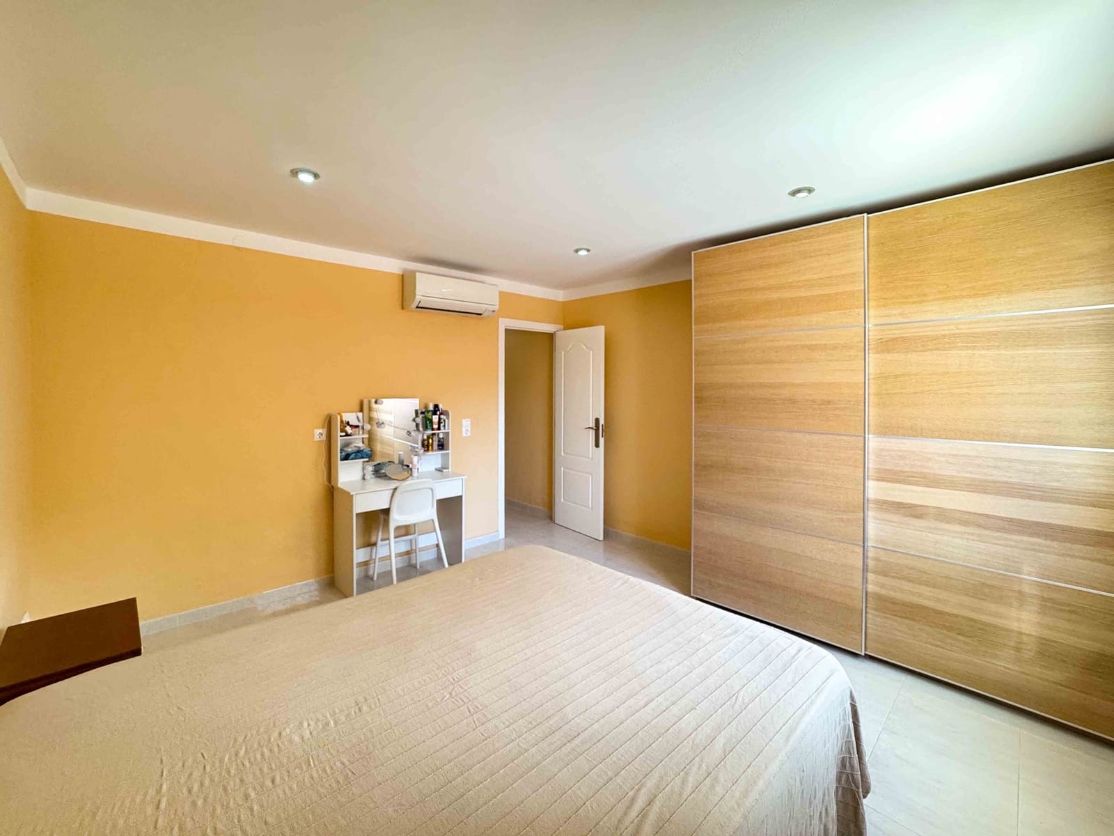 4 quarto Moradia para venda em Denia com piscina garagem - 970 000 € (Ref: 9597177)