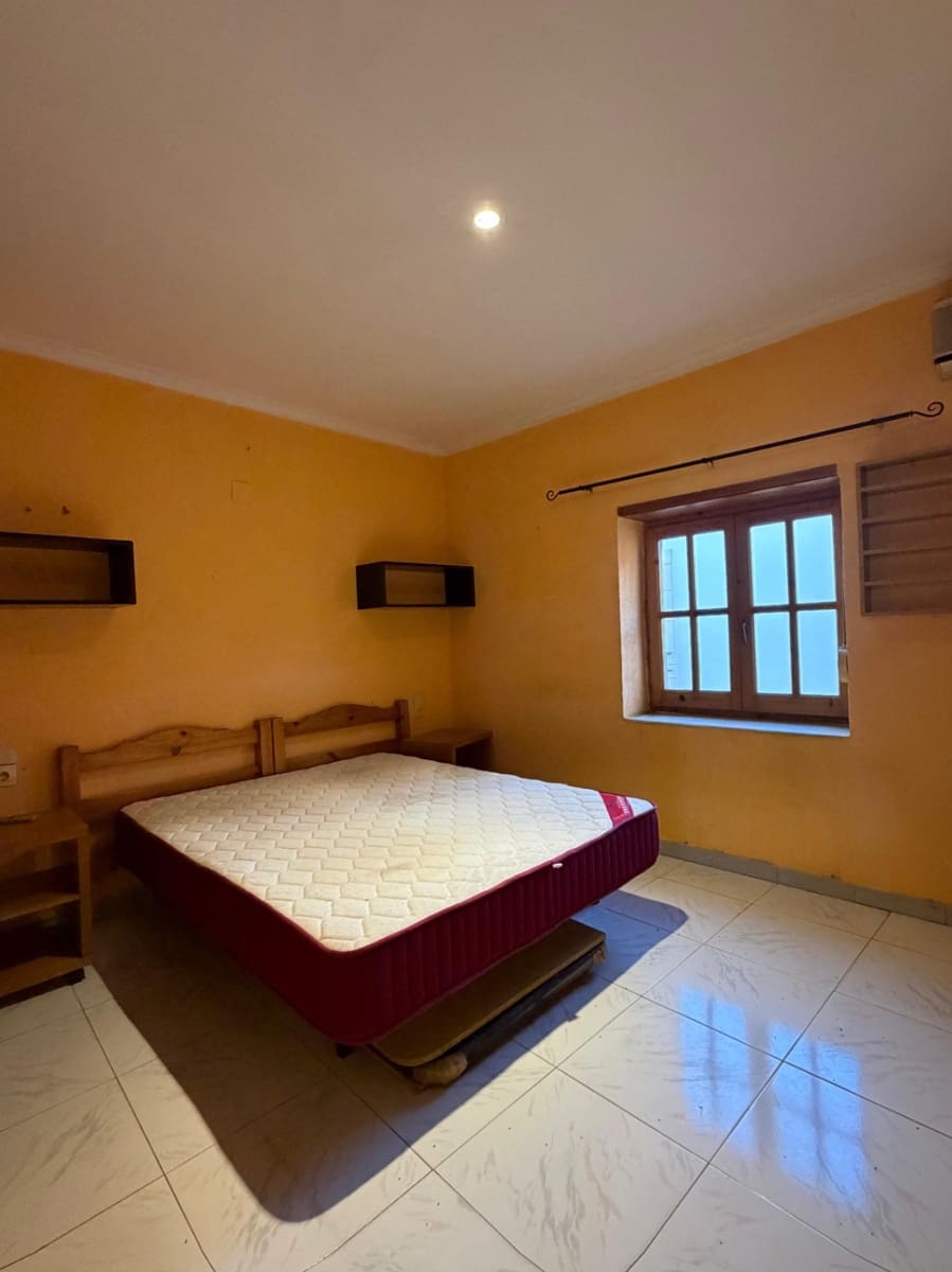 2 bedroom Townhouse for sale in Denia - € 230,000 (Ref: 9606887)