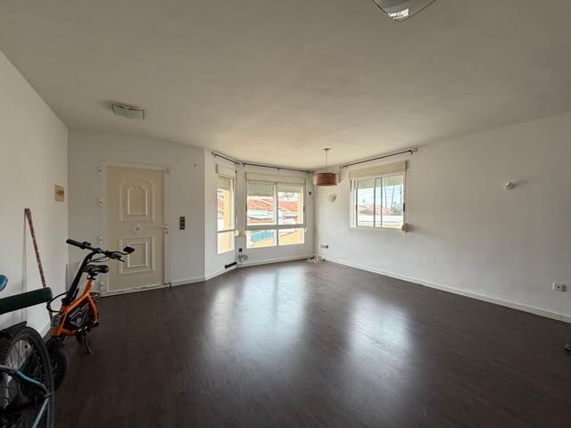 Casa de 3 habitaciones en Els Poblets en venta - 395.000 € (Ref: 9606891)