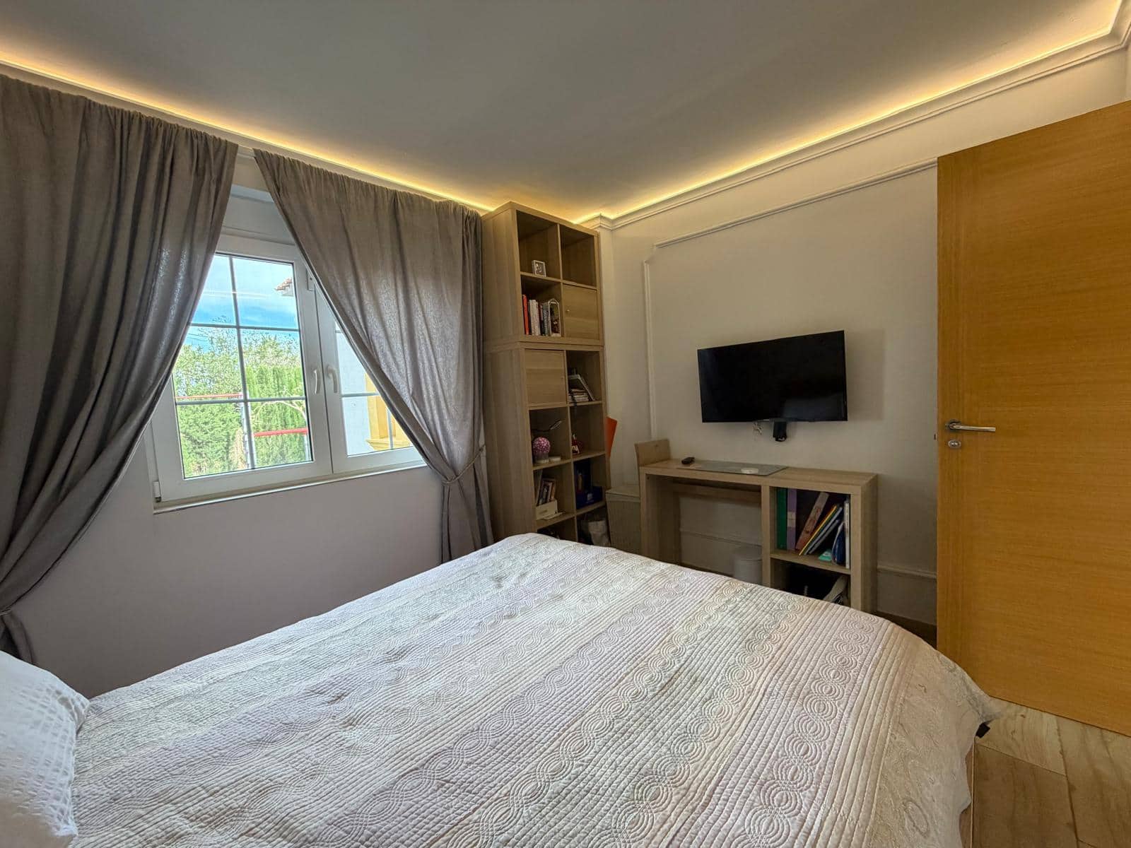 Chalet de 4 habitaciones en Dénia en venta con piscina - 659.000 € (Ref: 9606895)