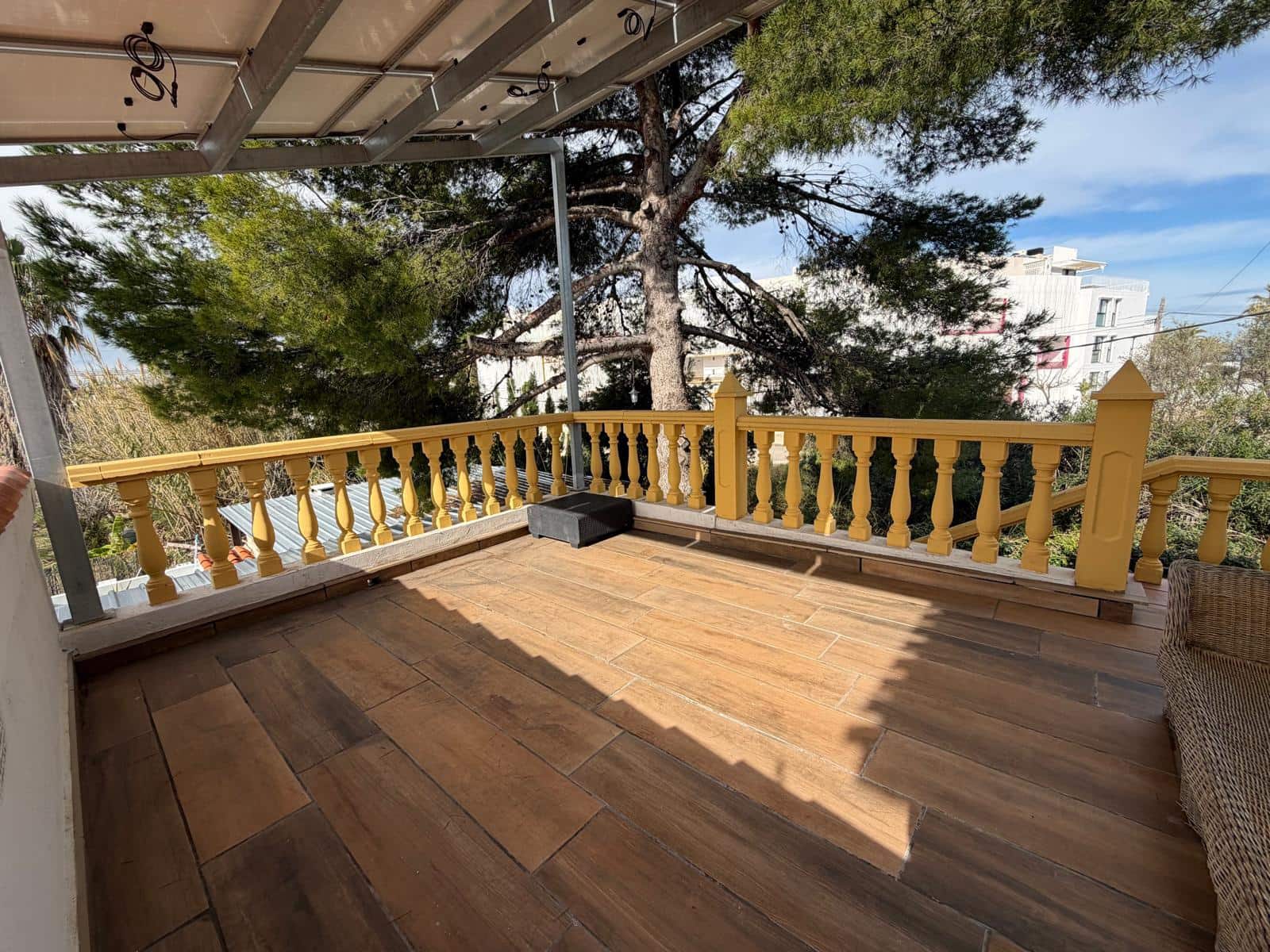Chalet de 4 habitaciones en Dénia en venta con piscina - 659.000 € (Ref: 9606895)