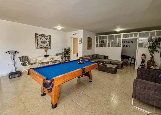 6 soverom Villa til salgs i Pedreguer med svømmebasseng - € 550 000 (Ref: 9620617)