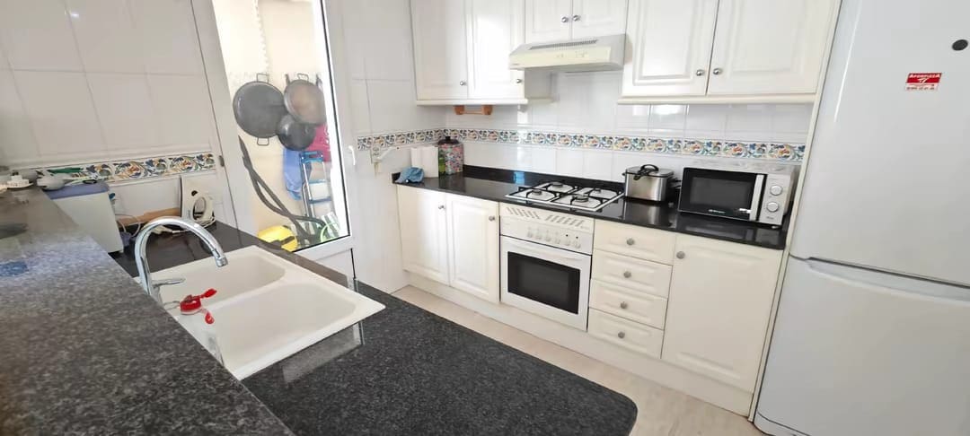 2 soveværelse Lejlighed til salg i Denia med swimmingpool - € 233.400 (Ref: 9628187)