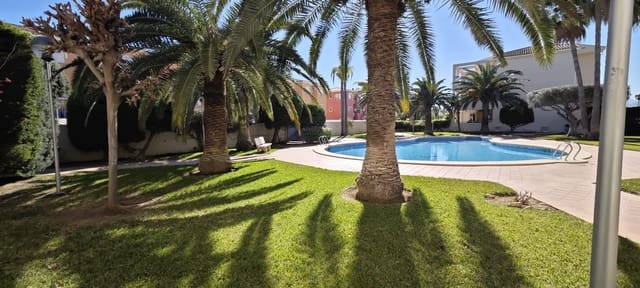 2 soveværelse Lejlighed til salg i Dénia med swimmingpool - € 233.400 (Ref: 9628187)