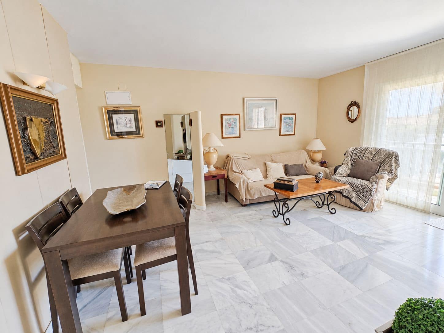 2 bedroom Beach Apartment for sale in Denia with pool garage - € 415,000 (Ref: 9653032)