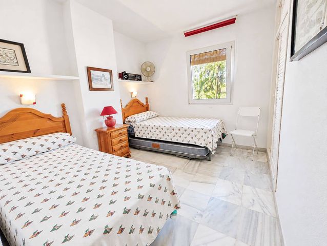 2 soveværelse Strandlejlighed til salg i Las Marinas / Les Marines, Dénia med swimmingpool garage - € 415.000 (Ref: 9653032)