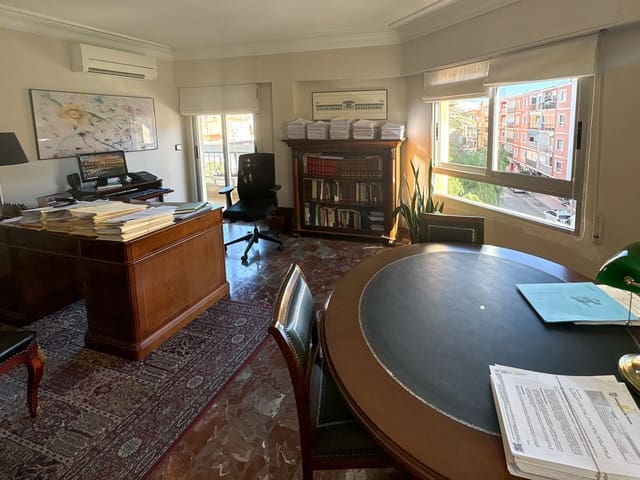 7 chambre Appartement à vendre à Centro Urbano, Dénia - 375 000 € (Ref: 9653034)