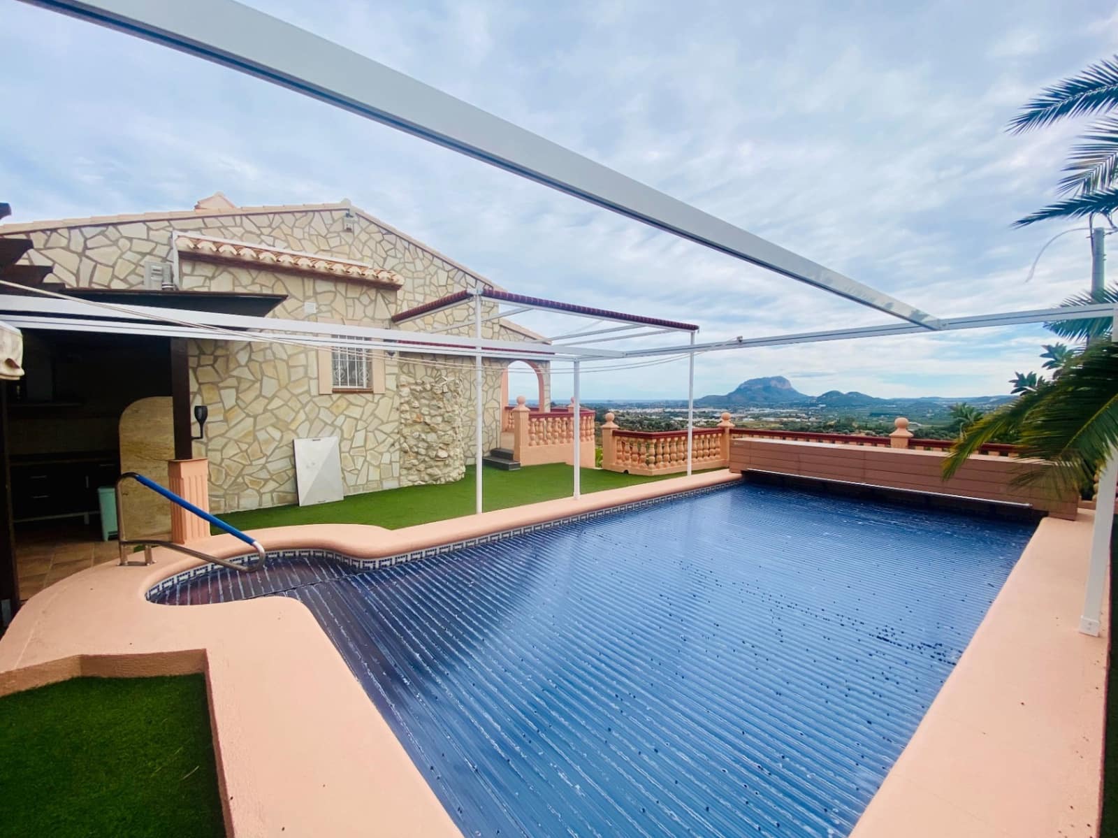 5 bedroom Villa for sale in Sanet i Negrals with pool - € 595,000 (Ref: 9653035)