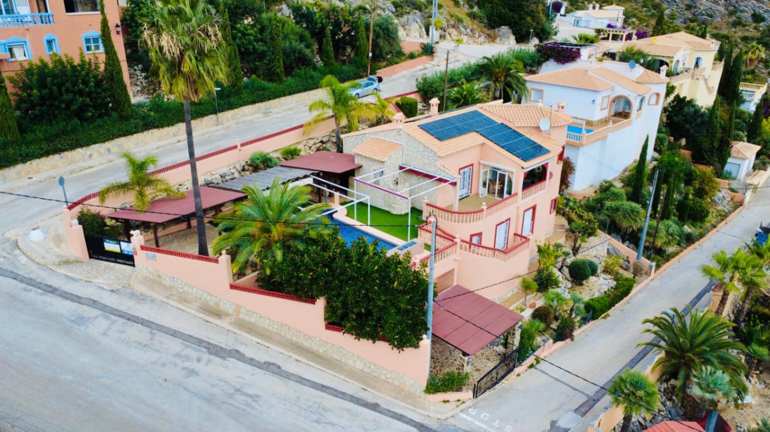 5 bedroom Villa for sale in Sanet i Negrals with pool - € 595,000 (Ref: 9653035)