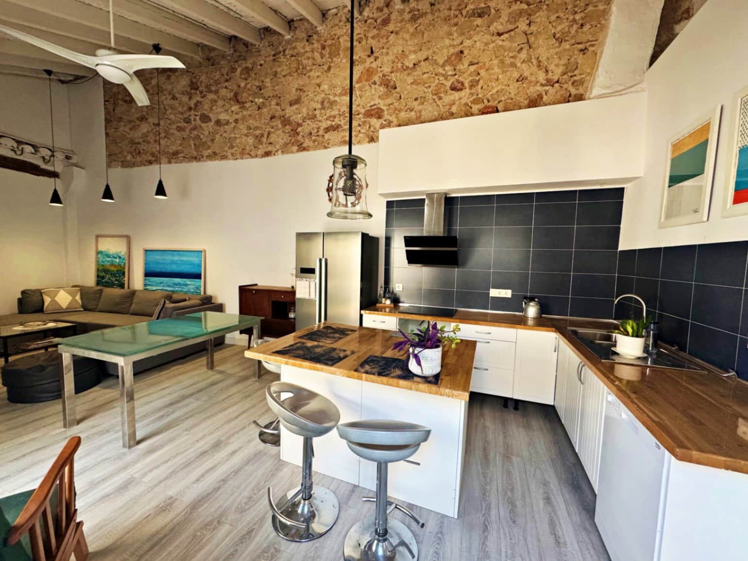 3 bedroom Townhouse for sale in Denia with garage - € 398,000 (Ref: 9669208)