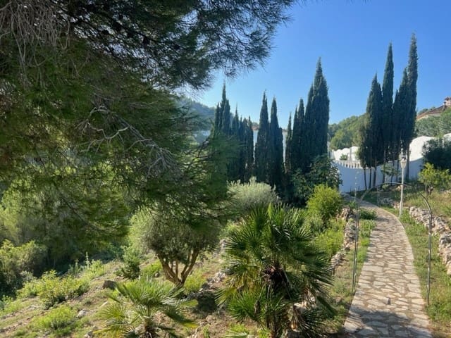 Building Plot for sale in Denia - € 190,000 (Ref: 9714240)