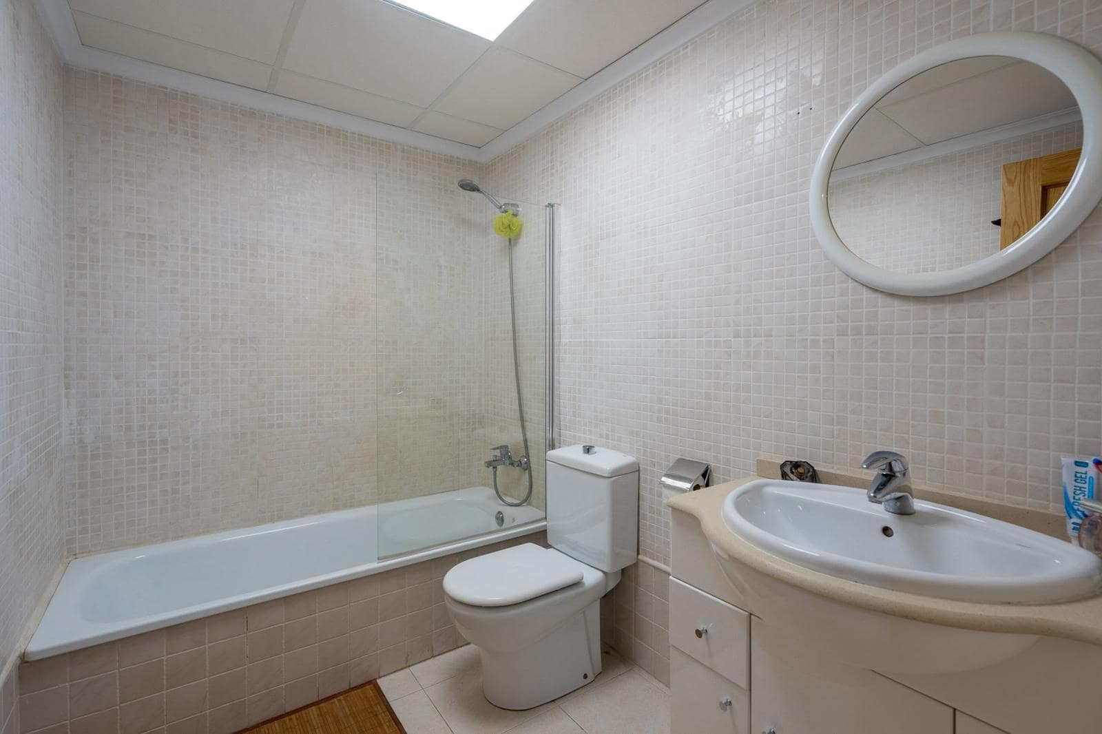 3 bedroom Beach Apartment for sale in Denia with pool garage - € 420,000 (Ref: 9714248)