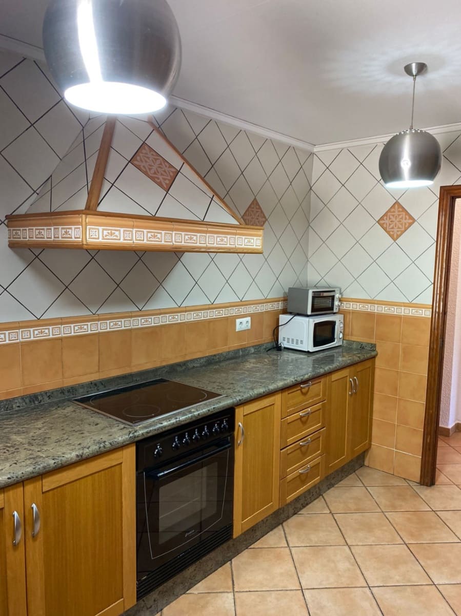 5 slaapkamer Finca/Landhuis te koop in La Drova met zwembad garage - € 359.900 (Ref: 9714250)