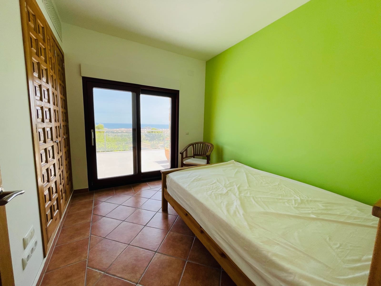 5 bedroom Villa for sale in Denia with pool garage - € 1,250,000 (Ref: 9720968)