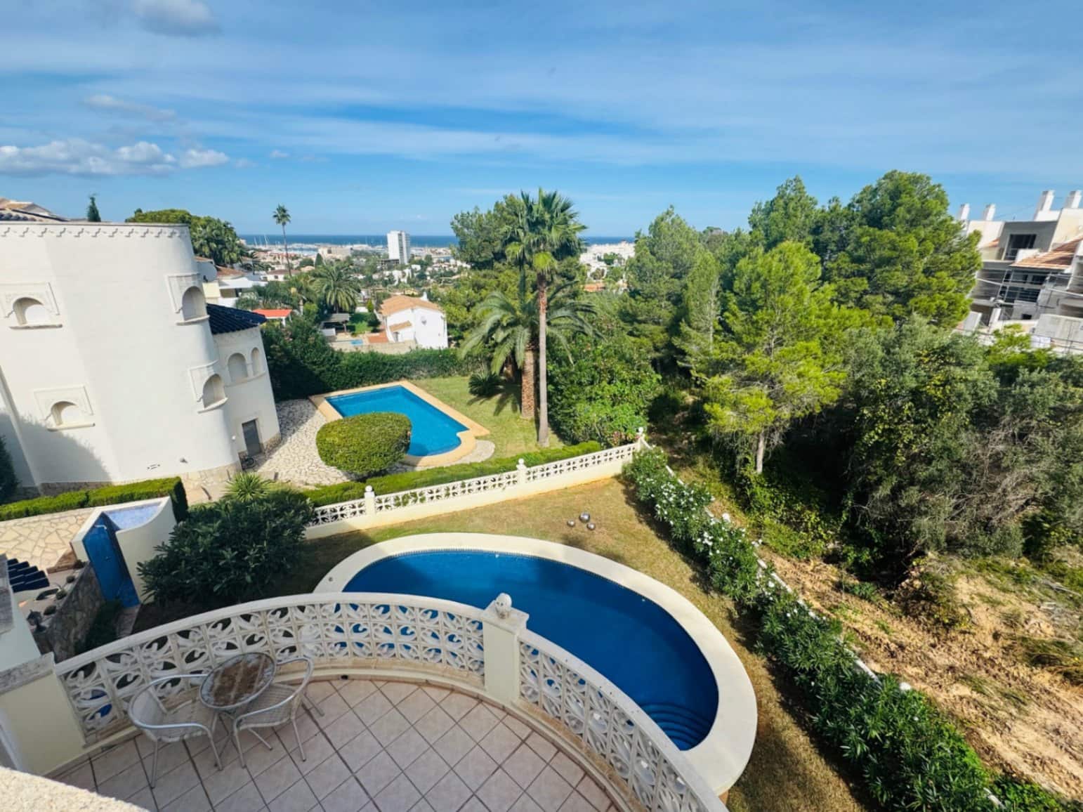 3 bedroom Villa for sale in Denia with pool garage - € 725,000 (Ref: 9734055)