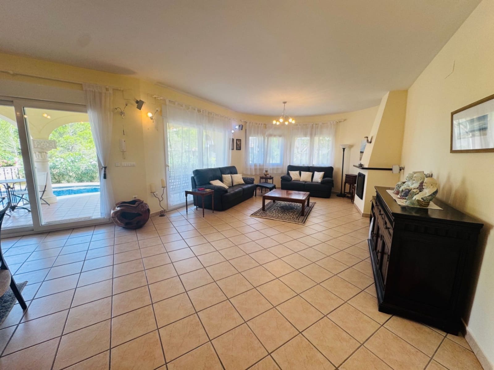 3 bedroom Villa for sale in Denia with pool garage - € 725,000 (Ref: 9734055)