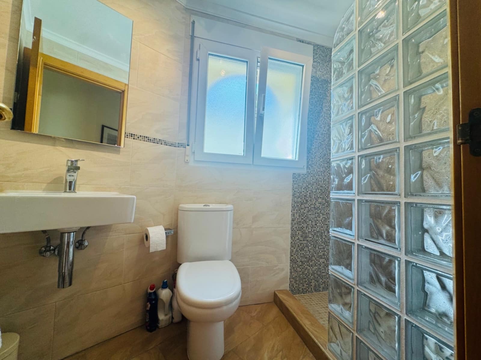 3 bedroom Villa for sale in Denia with pool garage - € 725,000 (Ref: 9734055)