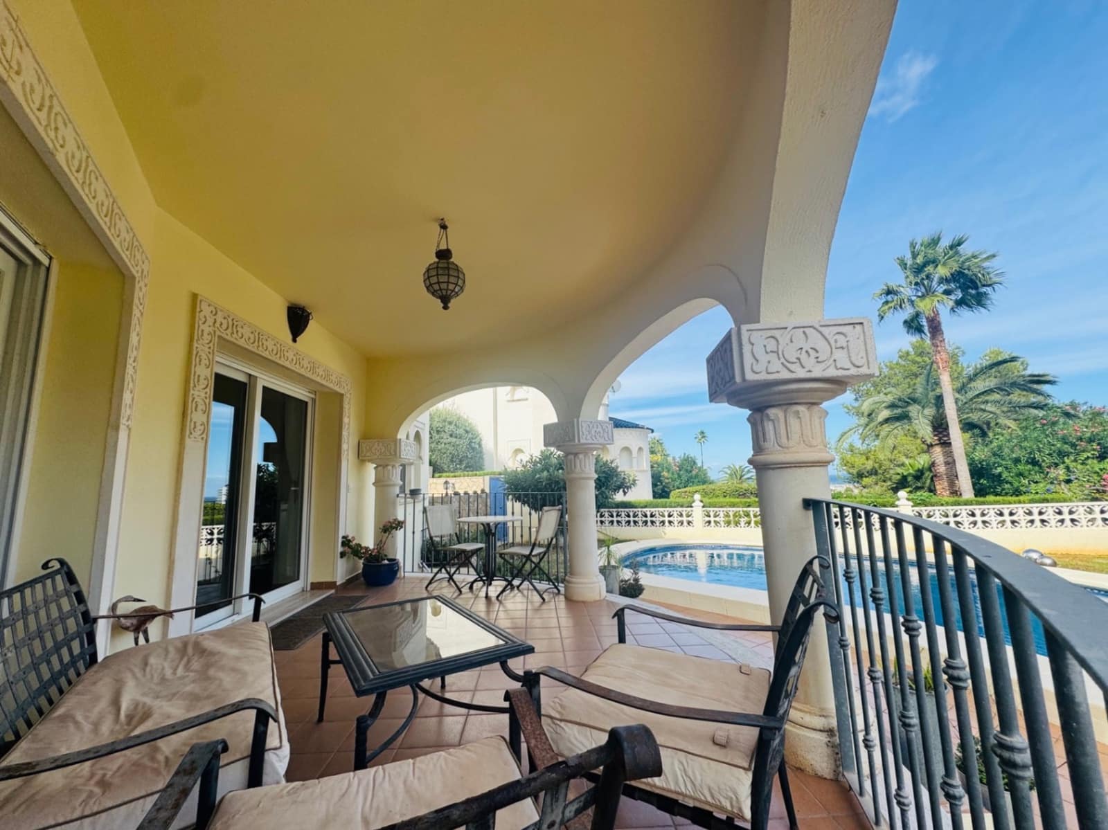 3 bedroom Villa for sale in Denia with pool garage - € 725,000 (Ref: 9734055)