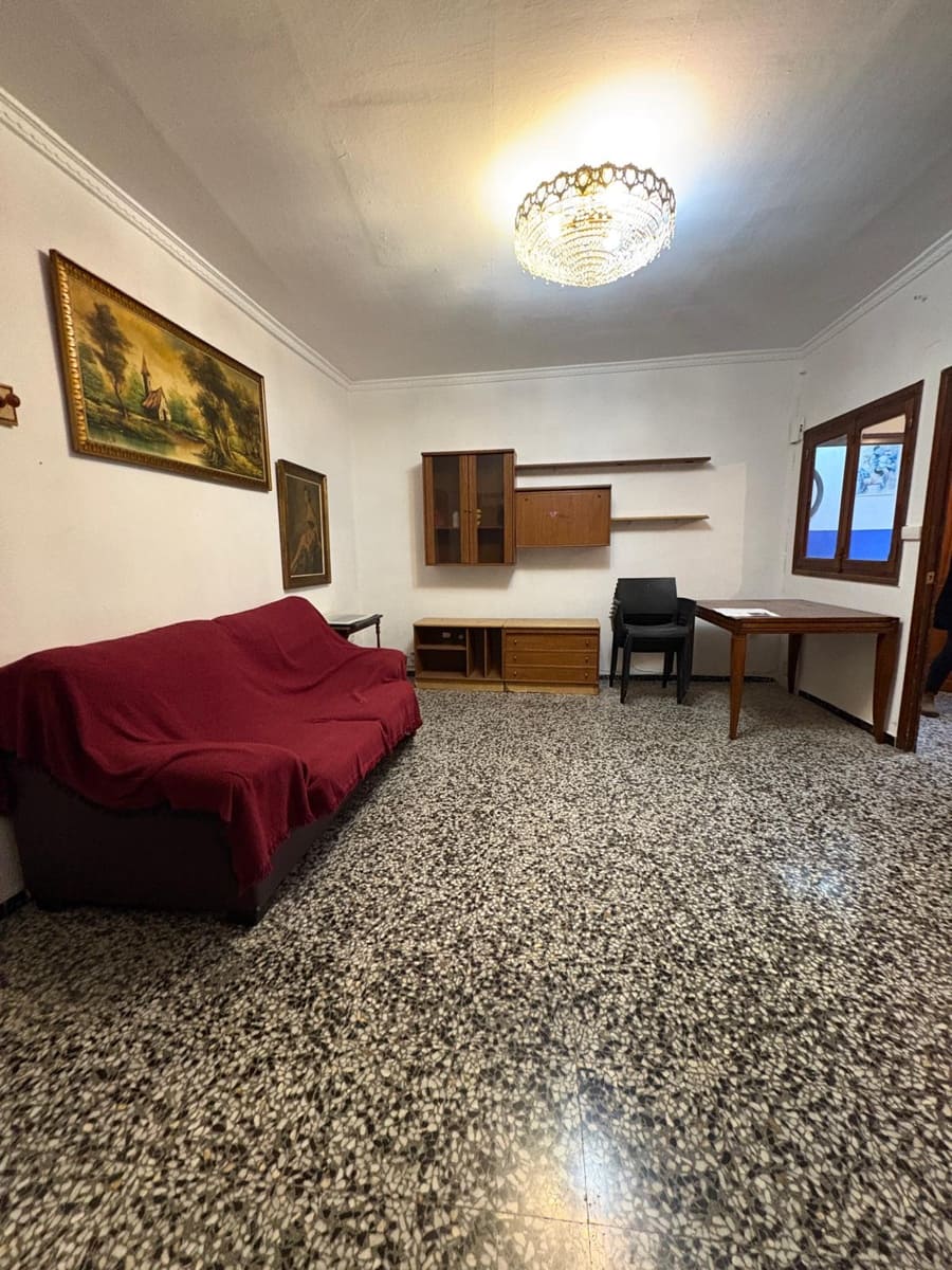 3 slaapkamer Appartement te koop in Denia met zwembad - € 160.000 (Ref: 9734059)
