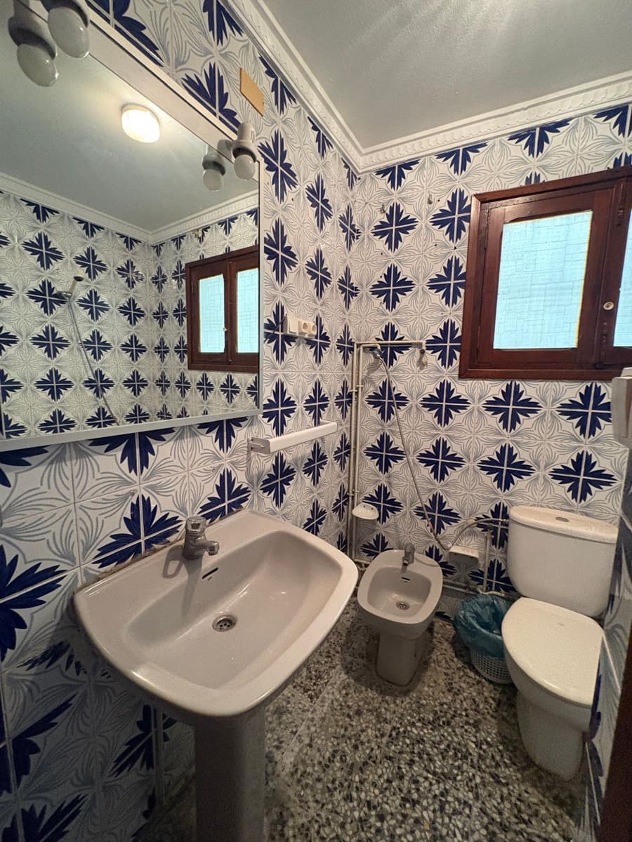 3 slaapkamer Appartement te koop in Denia met zwembad - € 160.000 (Ref: 9734059)