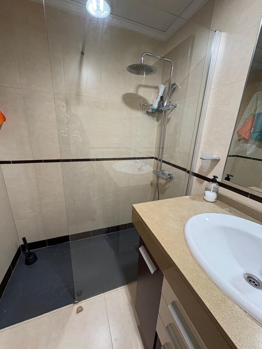 Apartamento Playa de 2 habitaciones en Dénia en venta con piscina garaje - 325.000 € (Ref: 9736190)