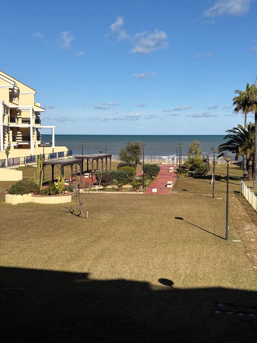Apartamento Playa de 2 habitaciones en Dénia en venta con piscina garaje - 325.000 € (Ref: 9736190)