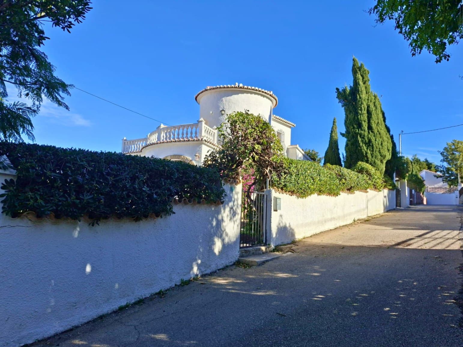 3 slaapkamer Villa te koop in Denia met zwembad garage - € 635.000 (Ref: 9775961)