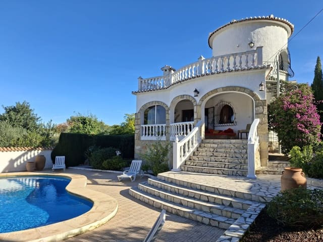 3 slaapkamer Villa te koop in El Montgó, Dénia met zwembad garage - € 635.000 (Ref: 9775961)
