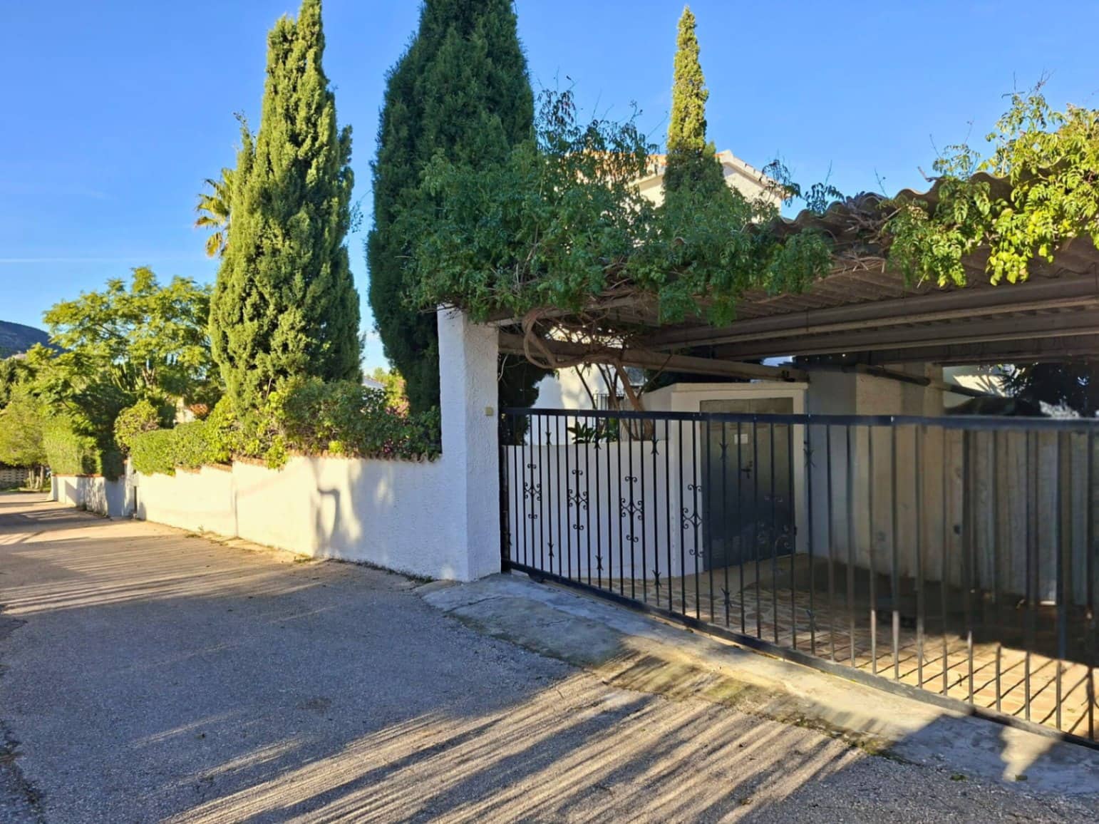 3 slaapkamer Villa te koop in Denia met zwembad garage - € 635.000 (Ref: 9775961)