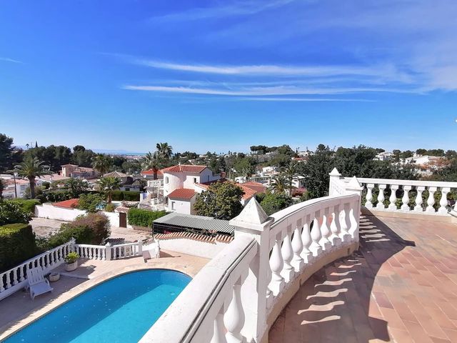 3 Zimmer Villa zu verkaufen in El Montgó, Dénia mit Pool Garage - 635.000 € (Ref: 9775961)