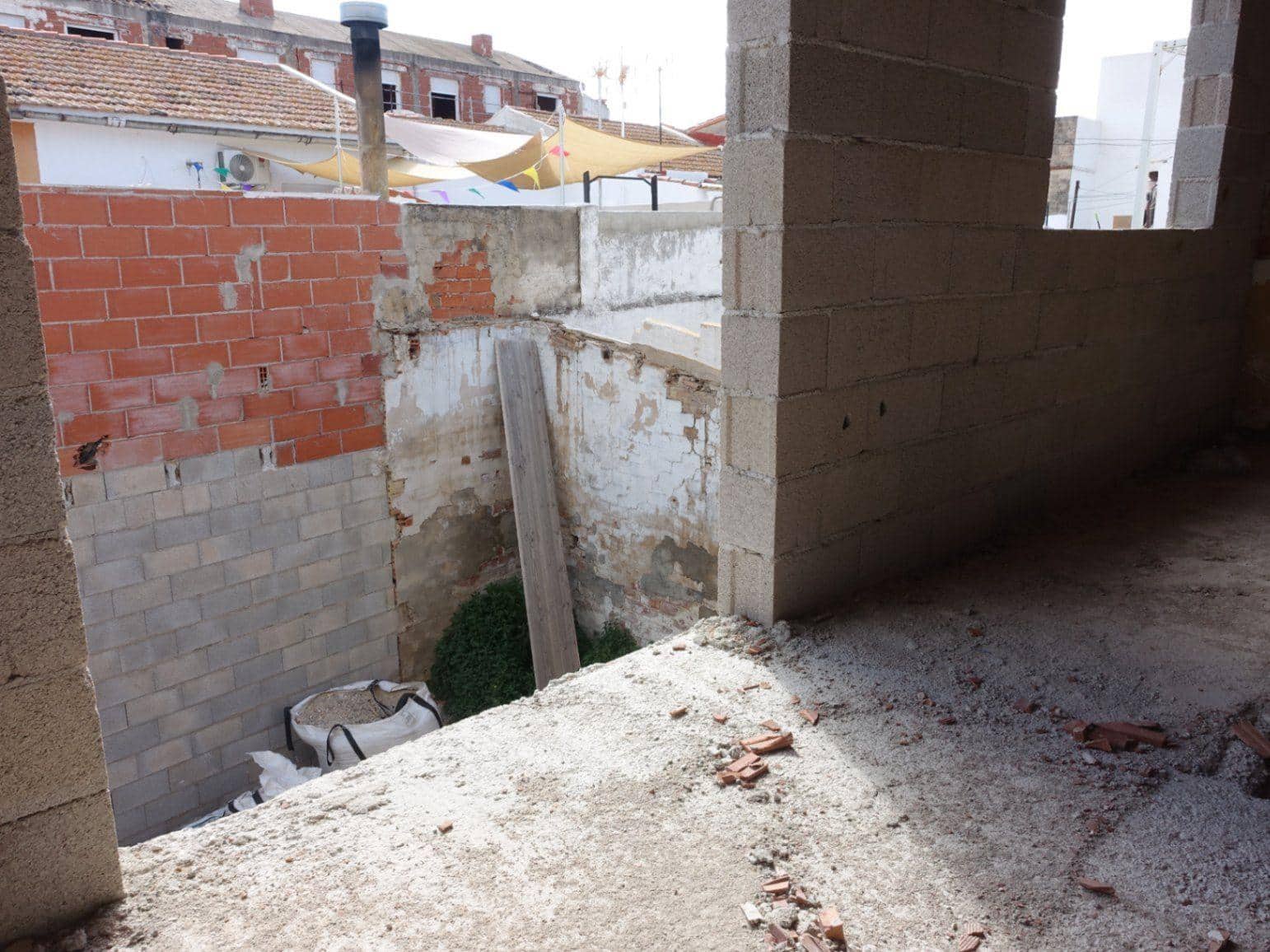 3 bedroom Townhouse for sale in Beniarbeig - € 192,000 (Ref: 9775969)