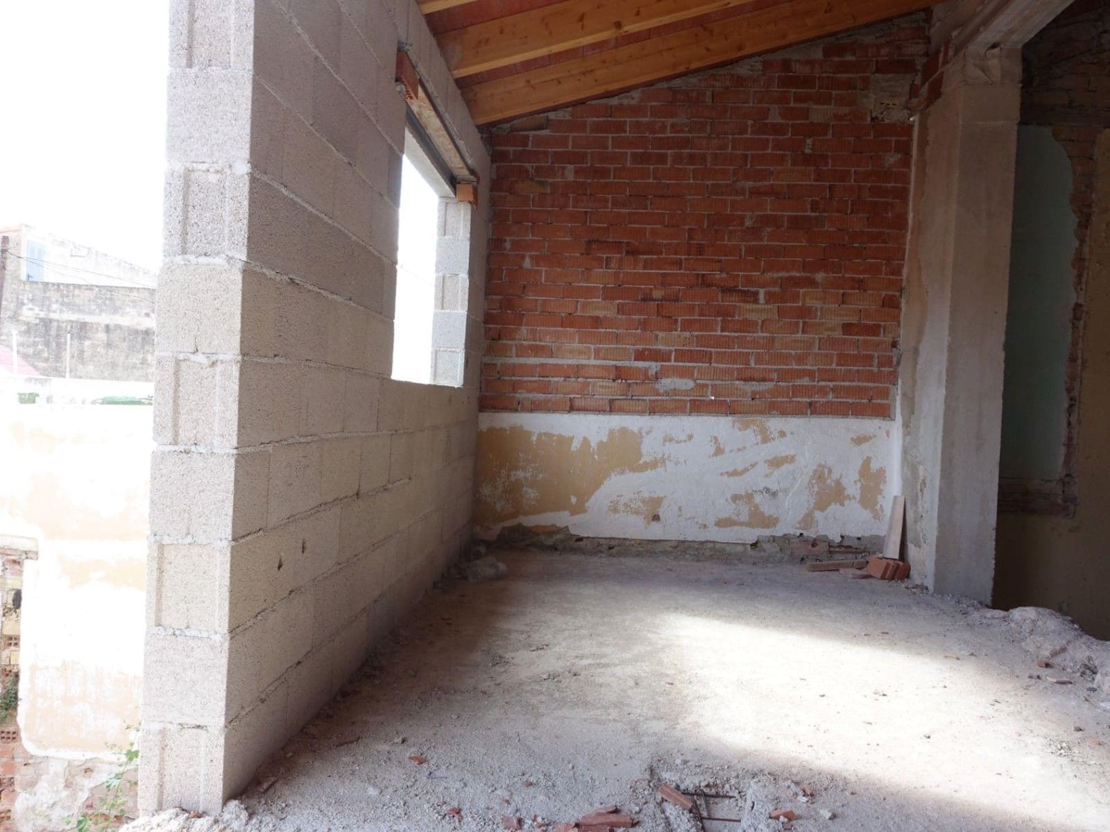 3 bedroom Townhouse for sale in Beniarbeig - € 192,000 (Ref: 9775969)