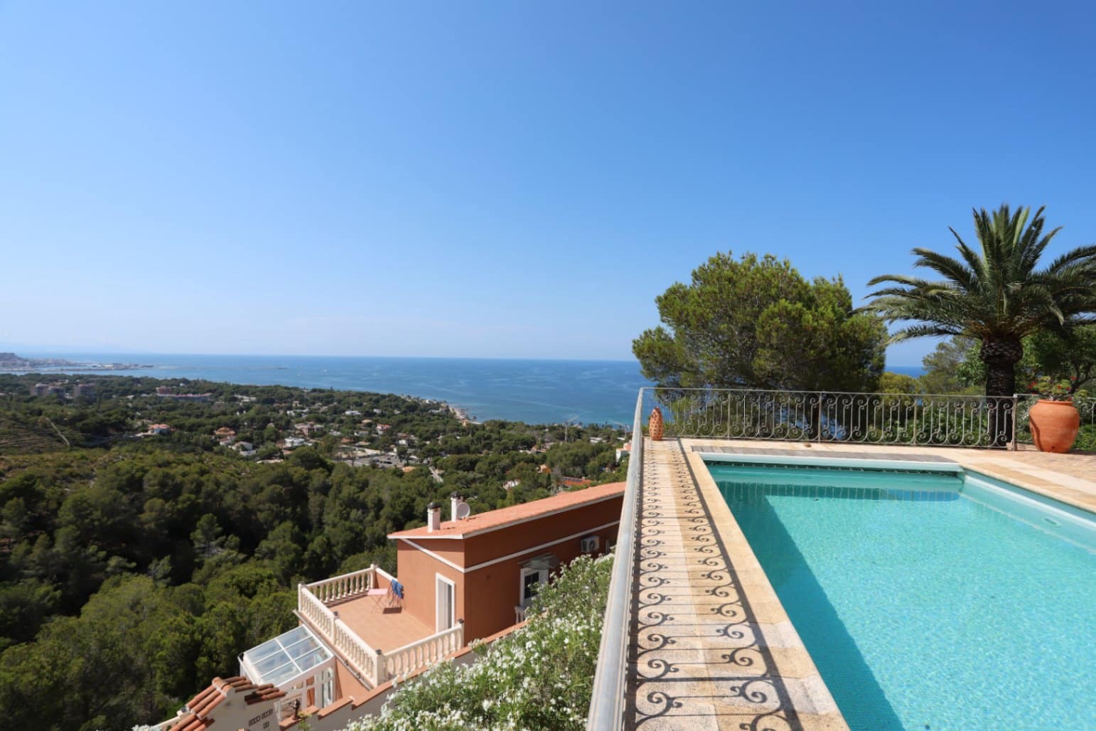 4 Zimmer Villa zu verkaufen in Denia mit Pool Garage - 998.000 € (Ref: 9795340)