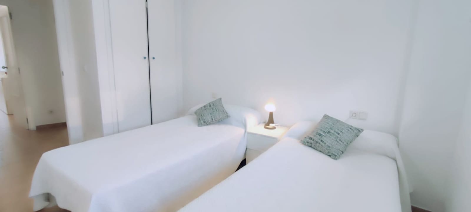 2 sovrum Lägenhet att hyra i Denia med pool - 1 100 € (Ref: 9795341)