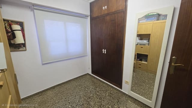 4 slaapkamer Flat te koop in Dénia - € 219.000 (Ref: 9816271)