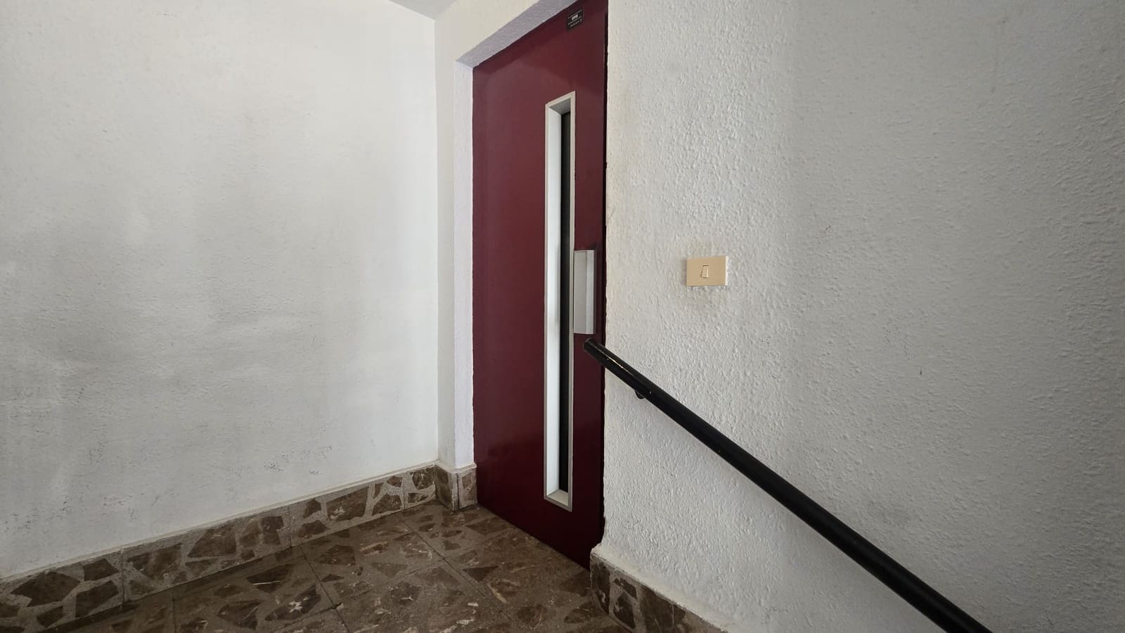 4 slaapkamer Flat te koop in Denia - € 219.000 (Ref: 9816271)