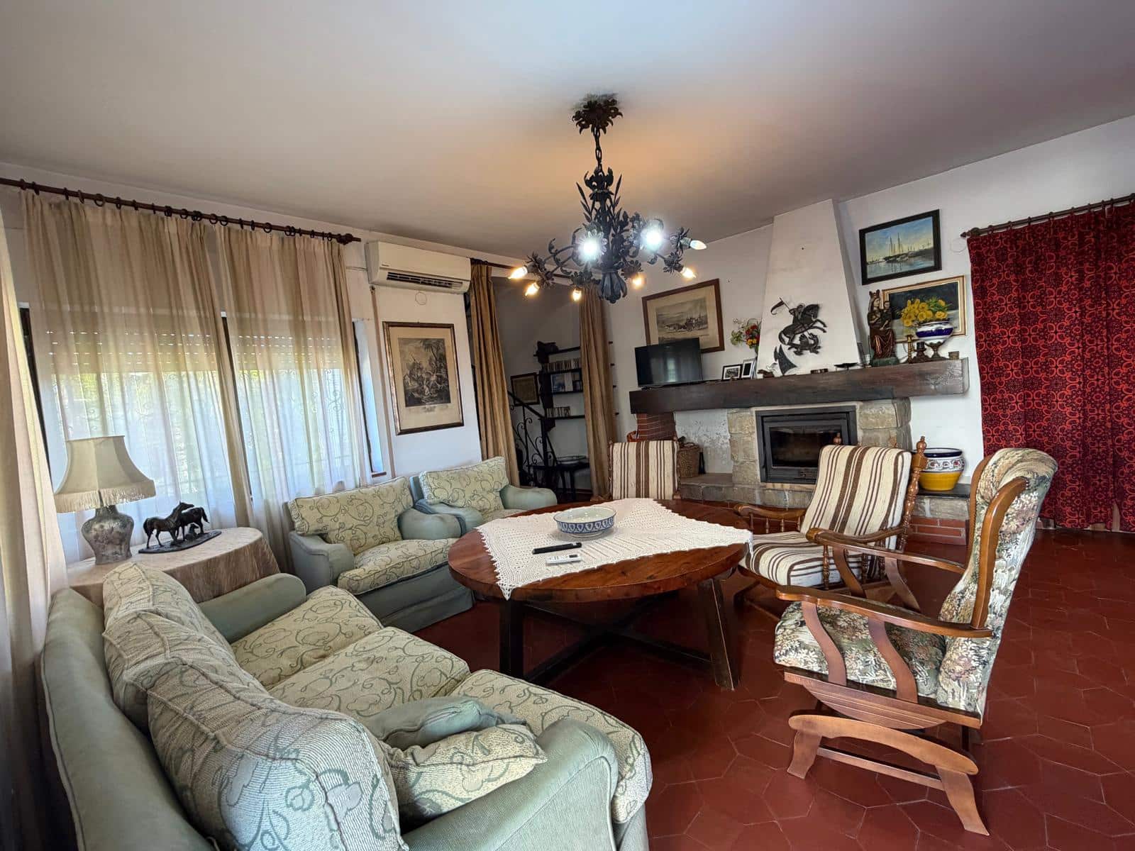 4 bedroom Villa for sale in Denia with garage - € 1,400,000 (Ref: 9816274)