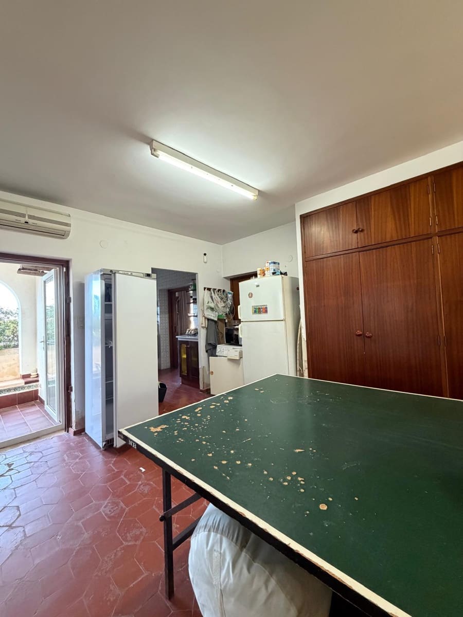 4 bedroom Villa for sale in Denia with garage - € 1,400,000 (Ref: 9816274)