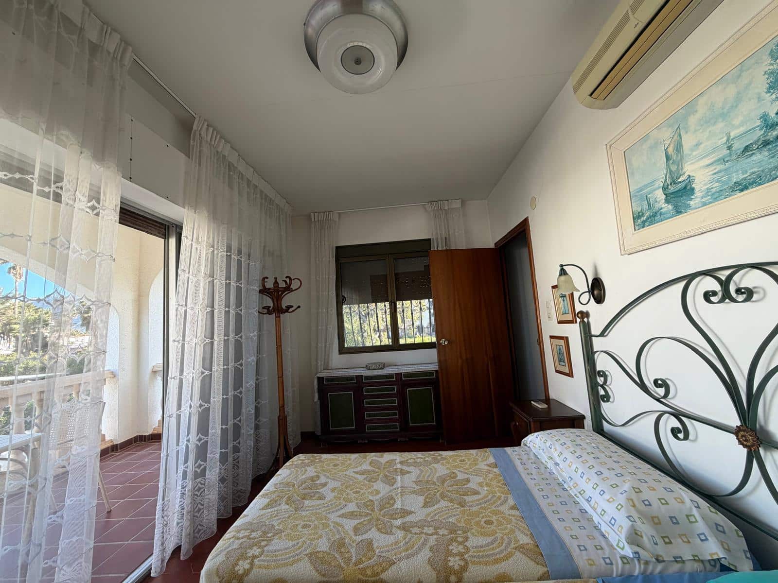 4 bedroom Villa for sale in Denia with garage - € 1,400,000 (Ref: 9816274)